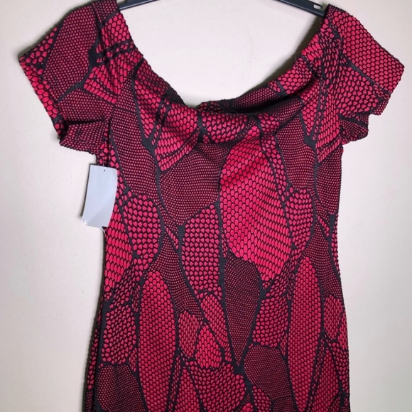 Bailey Blue Nordstrom XL Off Shoulder Mini dress Black/Fuchsia Pink NWT - Picture 4 of 12